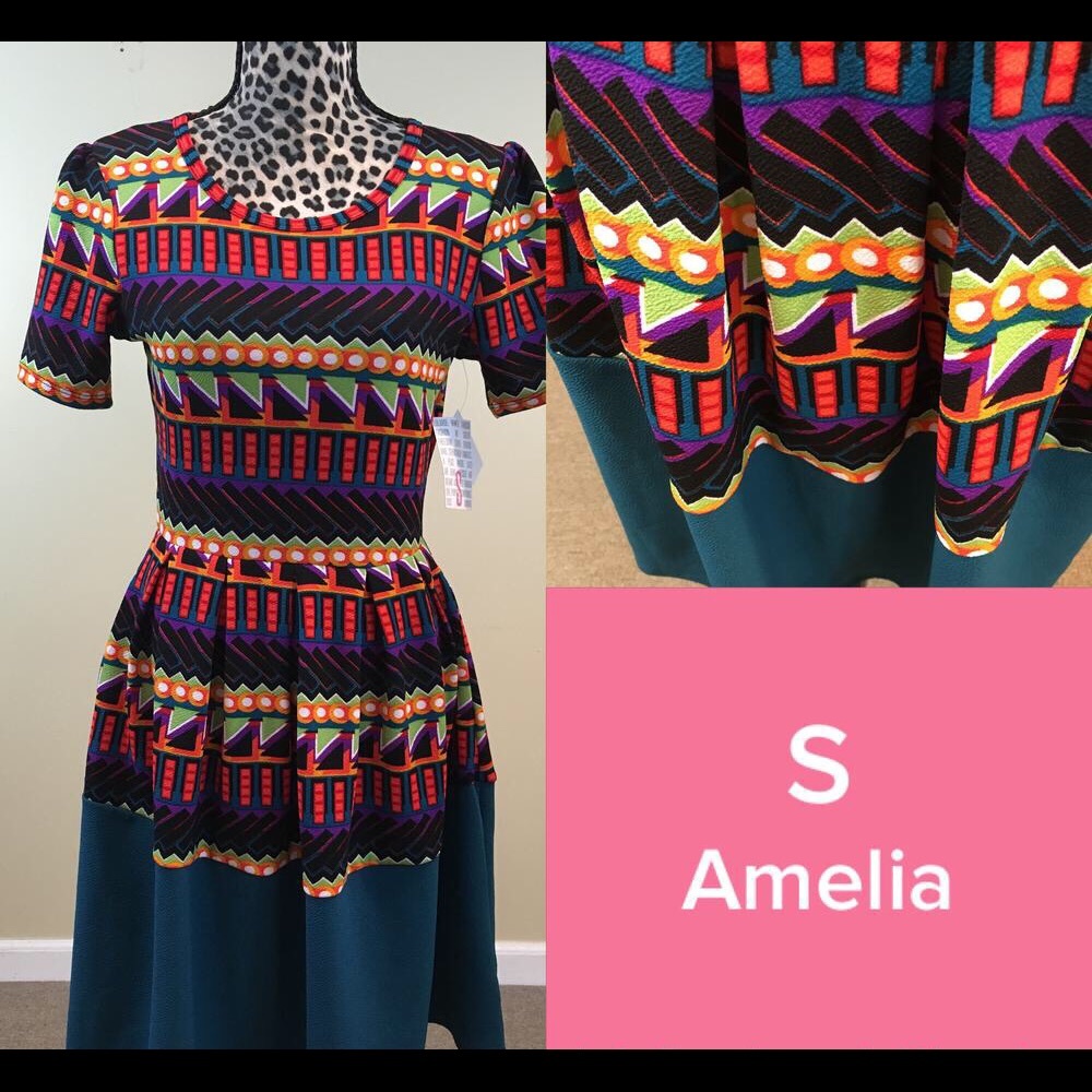 LuLaRoe Amelia